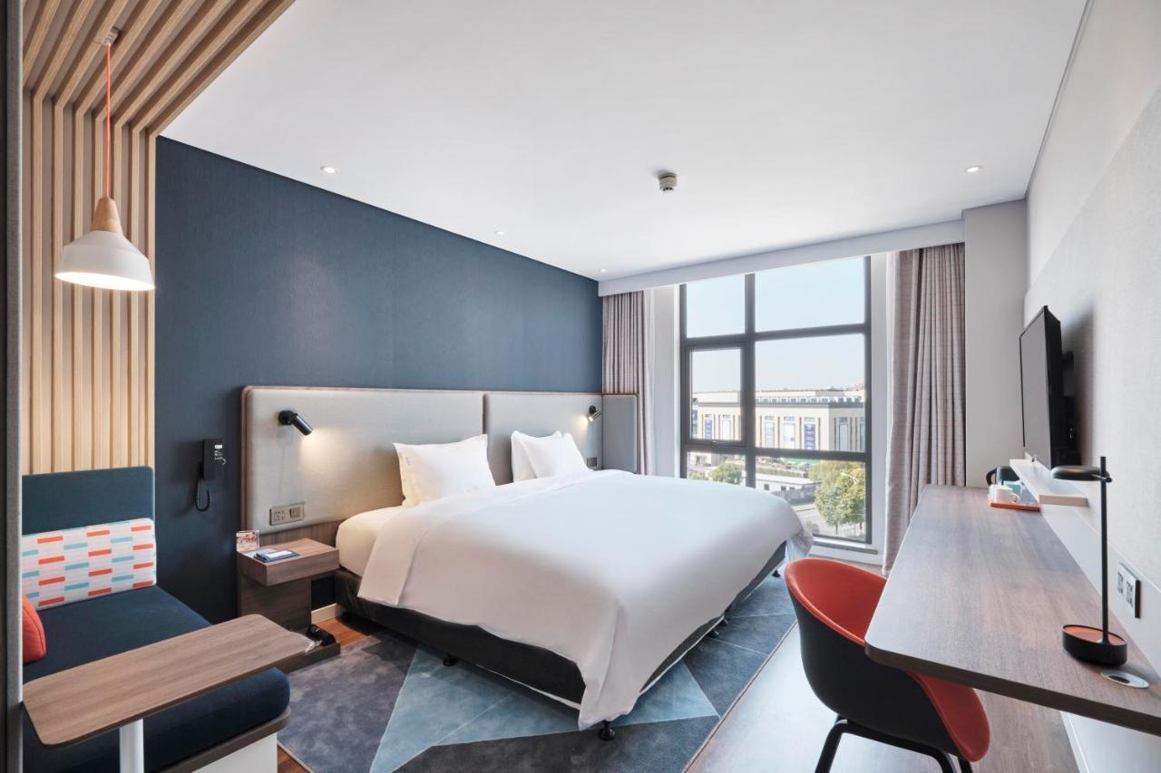 Holiday Inn Express Shanghai Hongqiao North By Ihg Fengbang エクステリア 写真