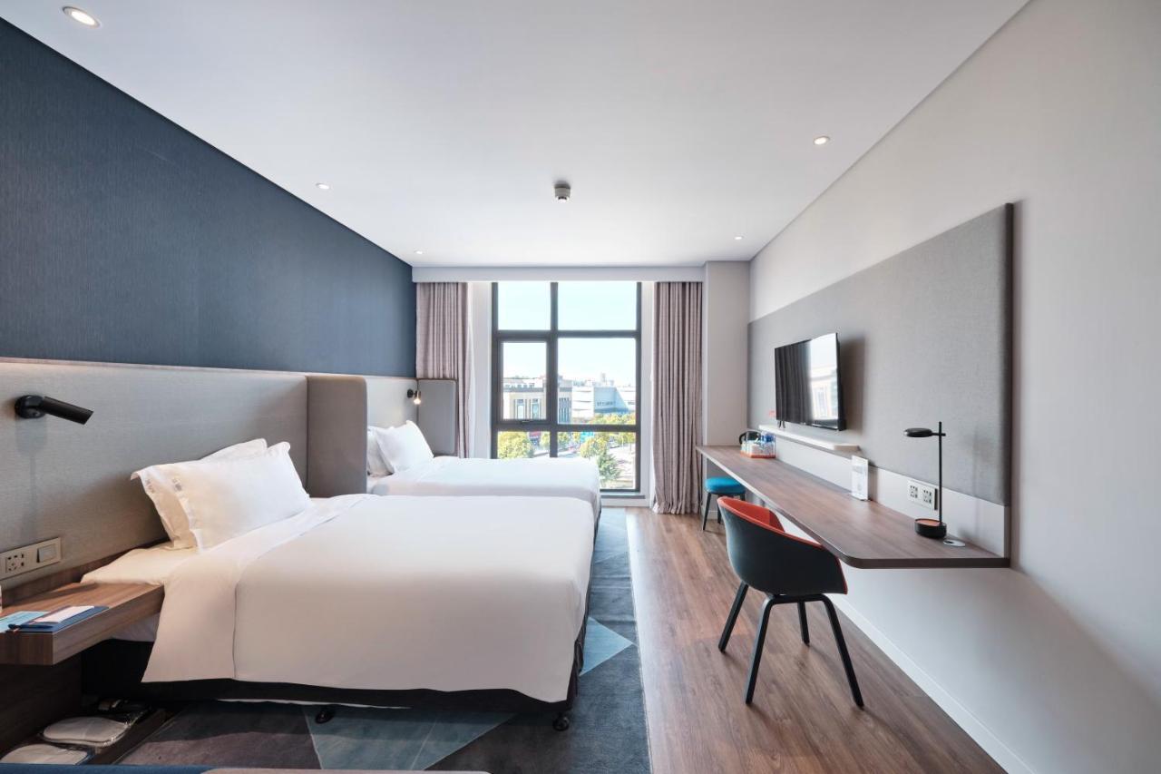 Holiday Inn Express Shanghai Hongqiao North By Ihg Fengbang エクステリア 写真
